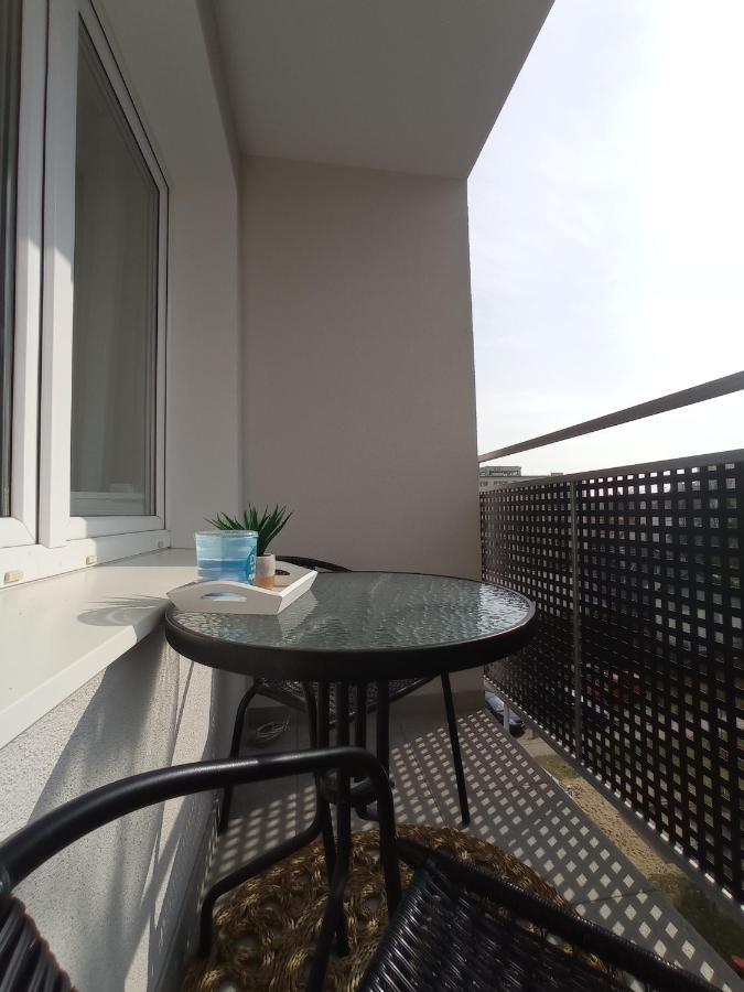 Wera - Klimatyczny Apartament 300 M Od Plazy Brzezno - Azw Gdańsk Exterior foto